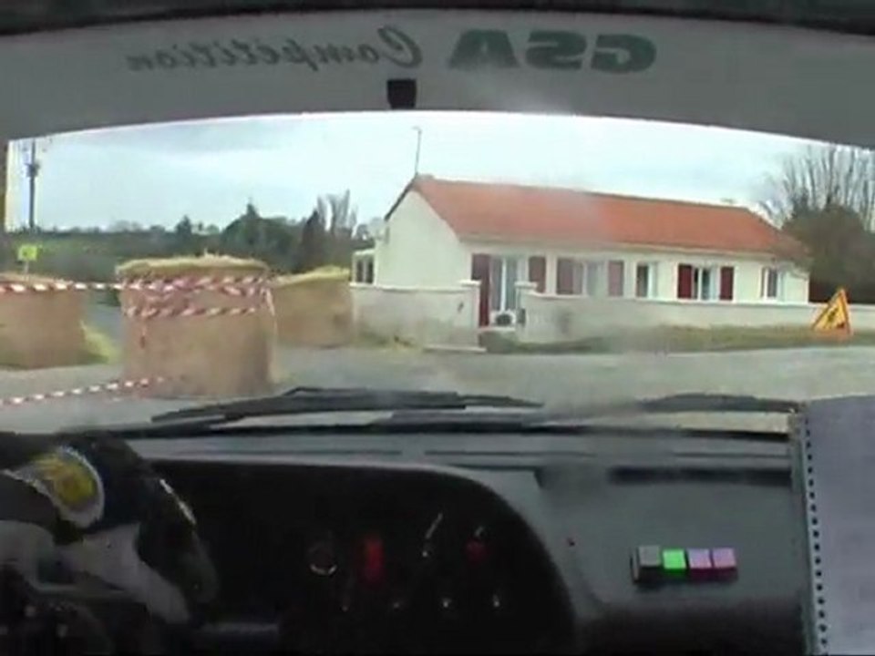 Es4 Rallye de la vienne Cyril GUYOT/Alexia DESNOYER