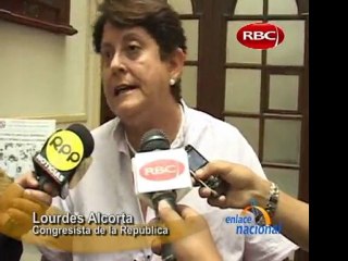 Congresista Lourdes Alcorta pide renuncia de la Ministra de Educacion