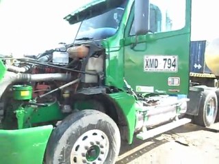 Econokit Colombia. Instalación en Freightliner 2007 Motor CUMMINS 450 HP
