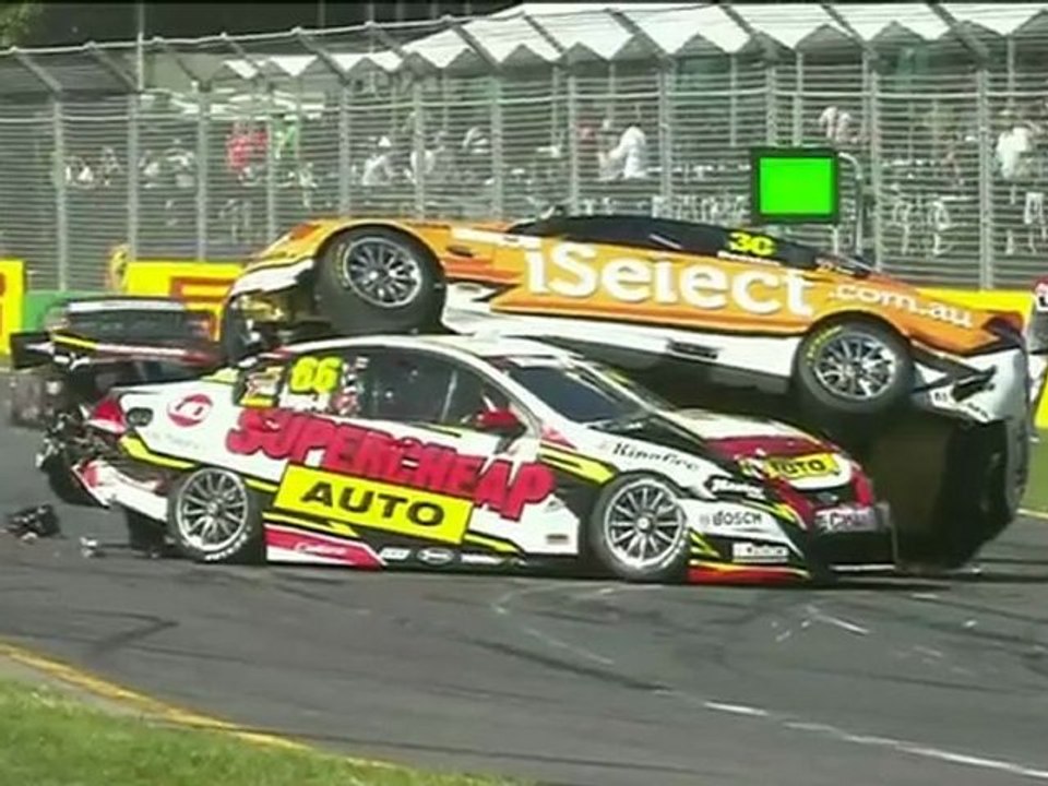 V8 Supercars Albert Park 2012 Race 2 Huge crash start