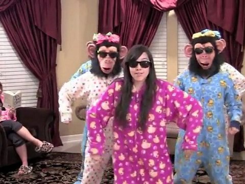 The Lazy Song-Bruno Mars (cover) Megan Nicole - YouTube