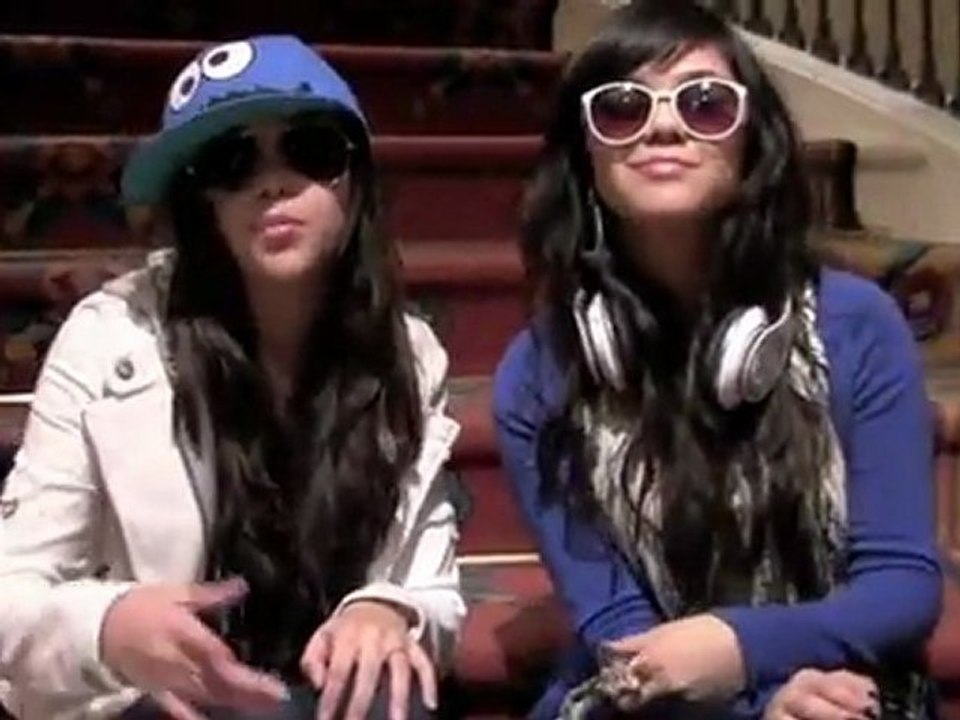 Price Tag Jessie J ft. B.o.B. cover by Megan Nicole ft. Alyssa Bernal - YouTube