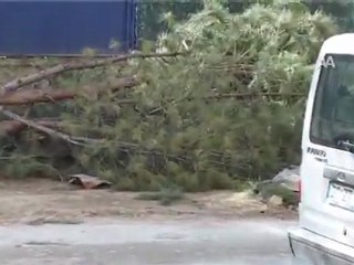 Ölüm teğet geçti