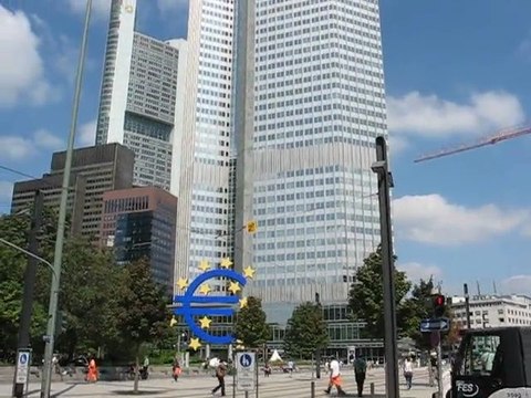 Francfort, Allemagne : gratte-ciel centre ville