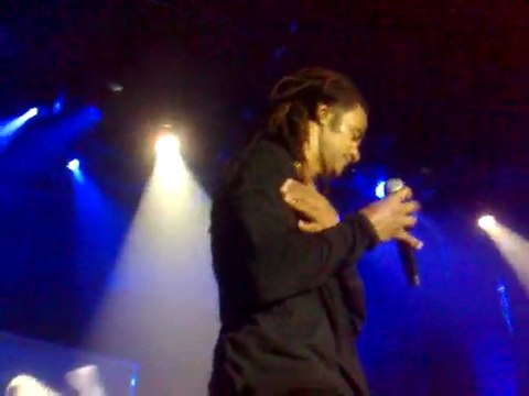 Entre ta peau et la mienne Yannick Noah Bourg lès Valence 16 mars 2012