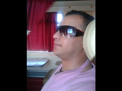 CHEB FATEH LA CLASSE CHANTE (( DARET FIA LAAJEB ))