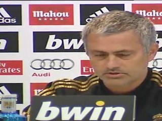 Mourinho avisa que el Málaga no viene de vacaciones, sino para hacer daño