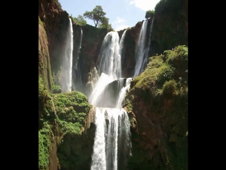 MAROC- Les cascades  D 'OUZOUD