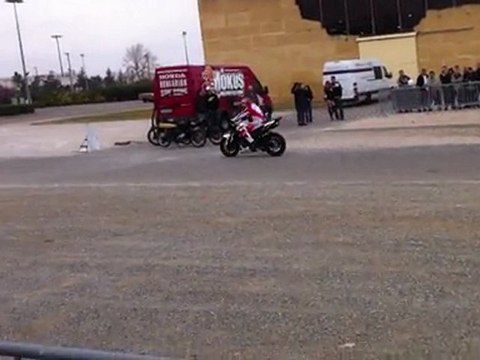 stunter n° 1 au salon de la moto de narbonne 2012