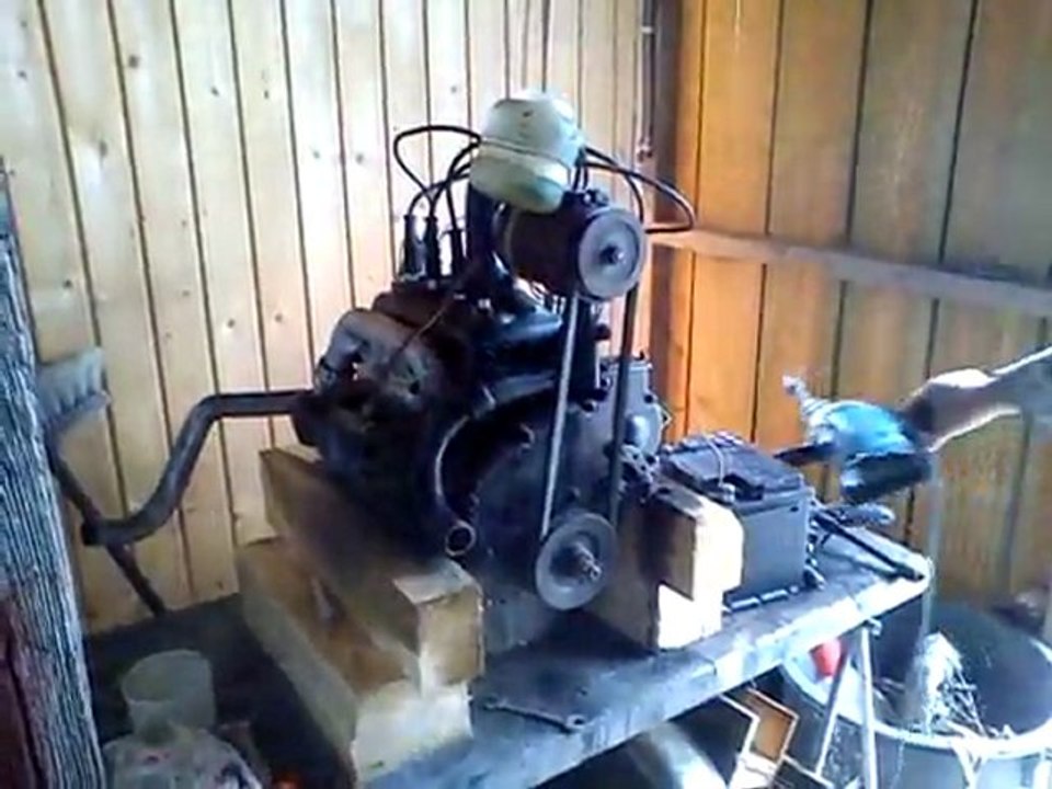 Premier redémarrage moteur Peugeot 190s 1928