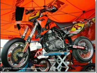 super-motard