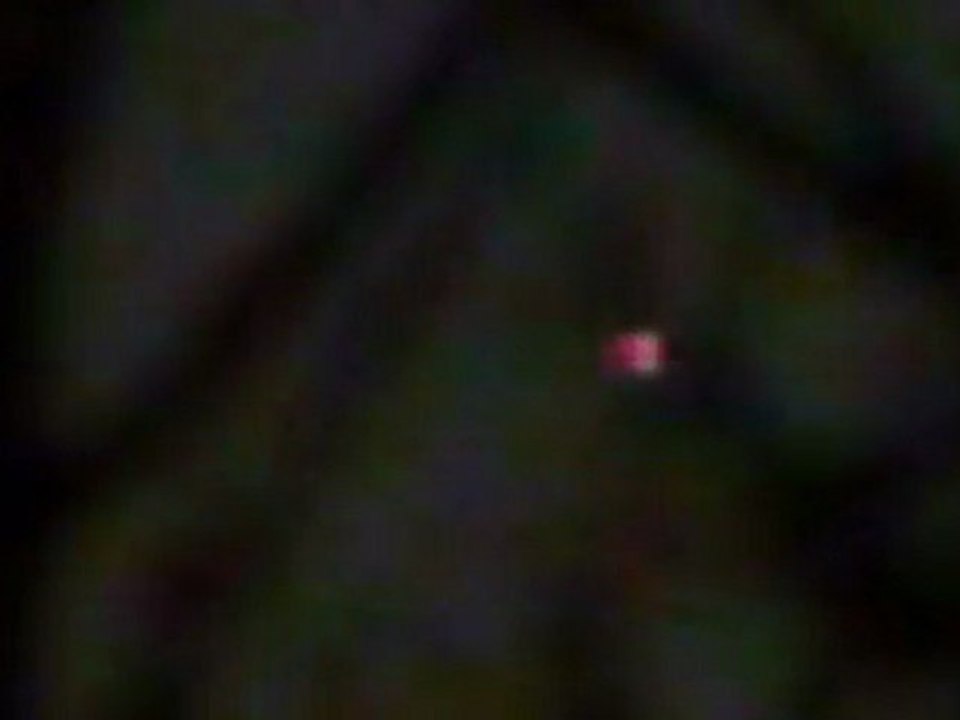 objet volant identifié et très bizarre