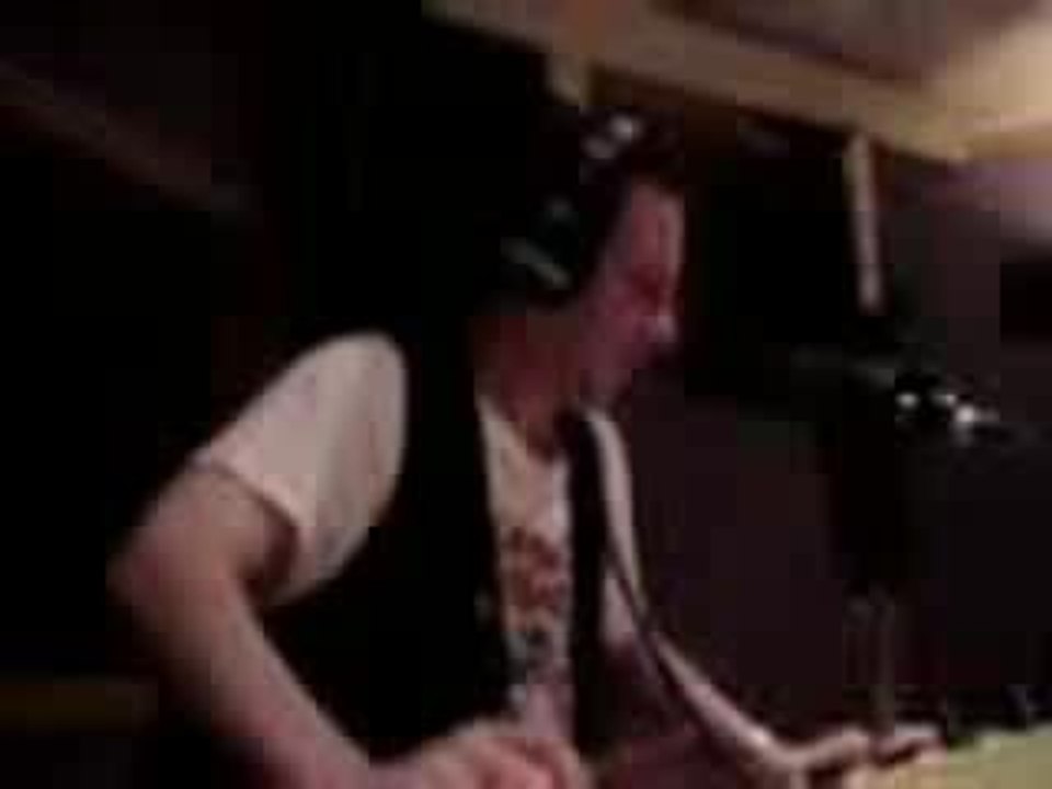 Gerard de Suresnes lance un disque