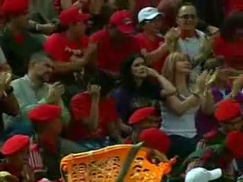 (VIDEO) BALCÓN DEL PUEBLO: PALABRAS DEL PRESIDENTE CHÁVEZ A SU PUEBLO 17.03.2012 2/2