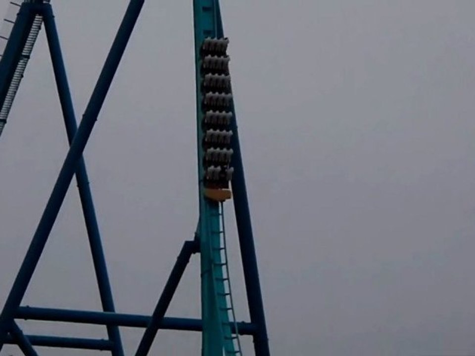 Premiers tests de Leviathan à Canada’s Wonderland