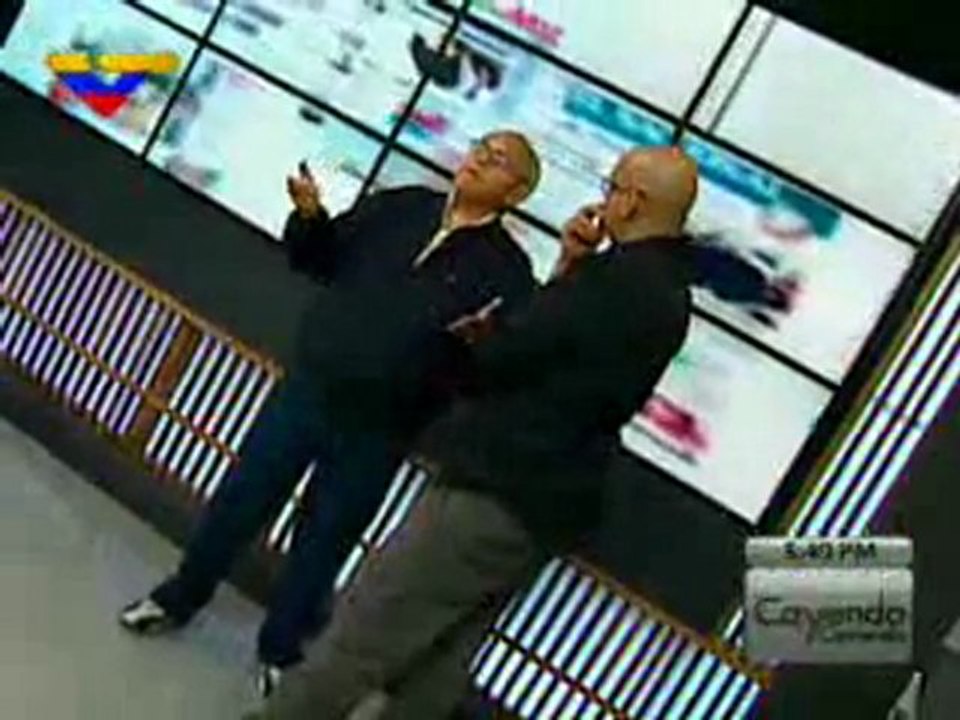 (VIDEO) Cayendo y Corriendo 16.03.2012  3/3