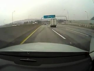 Terrible collision de voiture en Corée du Sud