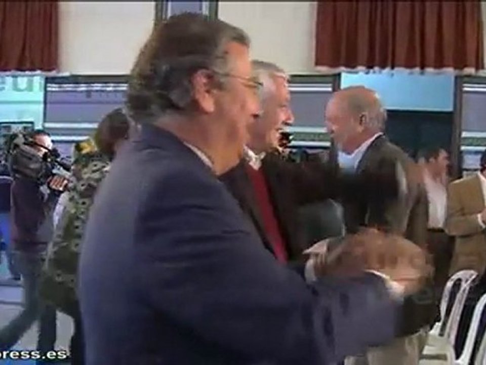 Arenas: "Coalición entre PSOE e IU sería más lo mismo"