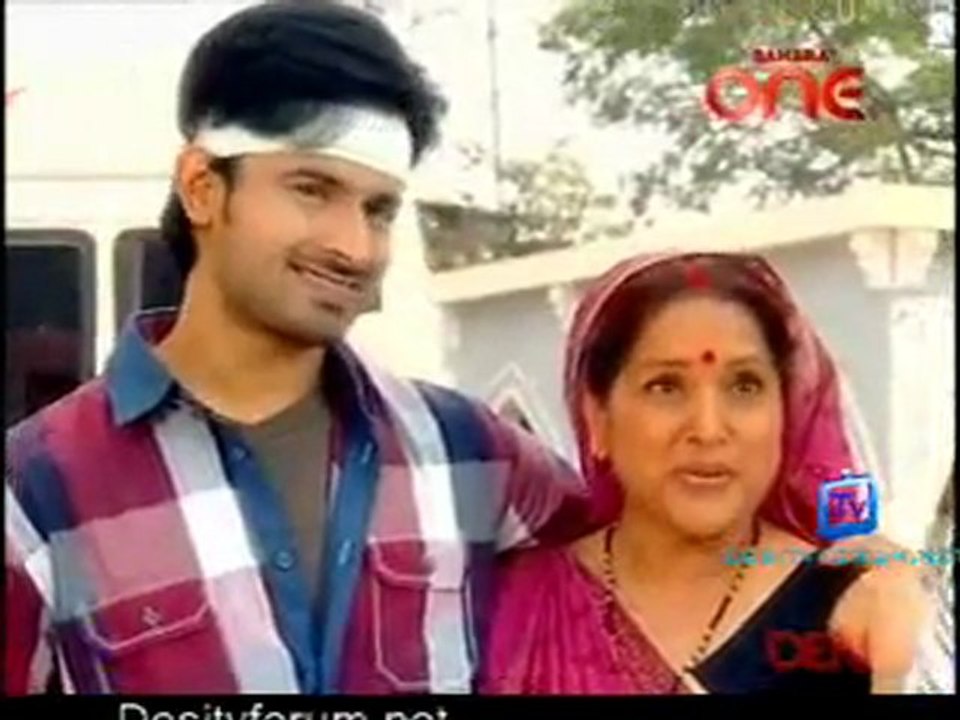 Jhilmil Sitaron Ka Aangan Hoga - 21st March 2012