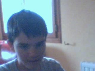 j'essaye de faire l'air de la chanson de crazy frog dites- moi si c'est bien svp!