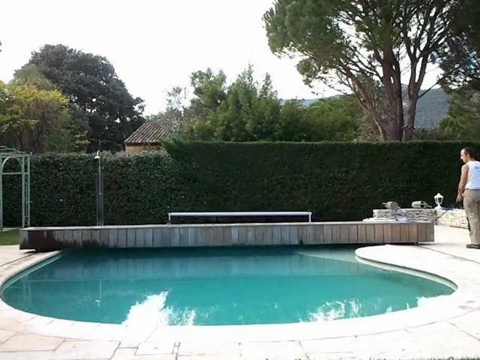 Couverture automatique piscine forme libre coverseal
