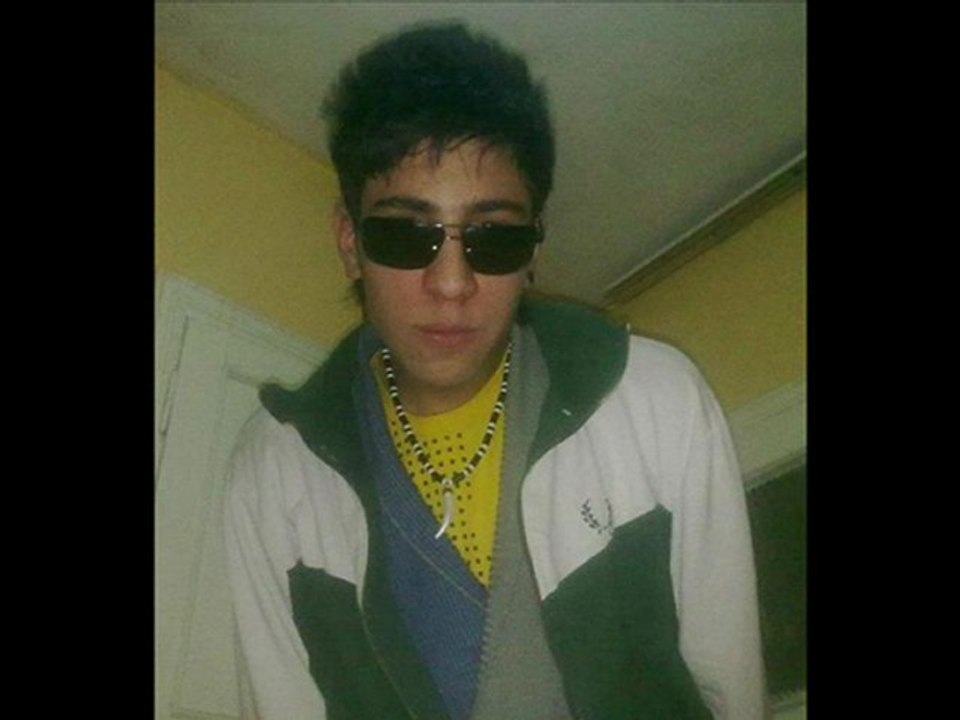 ByEmre-42 Ft CrespY & Waw StylA --( sokak KadınlarI ) 2O12