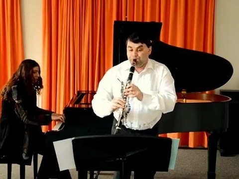 TRITSCH - TRATSCH POLKA - JANNA PEREKALSKY & GENNADY POTASHNIK