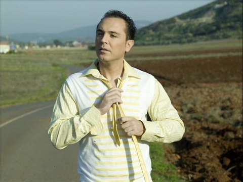 ΔΕ ΜΕΝΕΙ ΠΙΑ ΕΔΩ ΑΠΟΣΤΟΛΟΣ ΜΕΛΗΣ