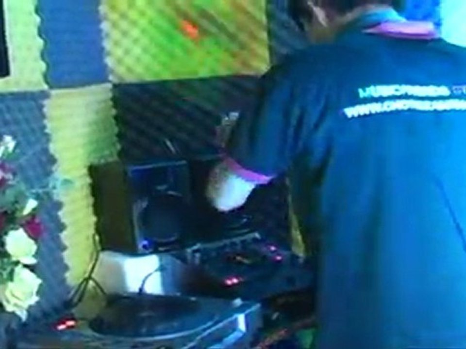 Trường Dạy Học DJ | Trung Tâm Đào Tạo DJ | Lớp Học DJ | Khóa Học DJ | Chỗ Học DJ | Hà Nội | TPHCM | Đà Nẵng | Cần Thơ | Hải Phòng | Pioneer | Denon