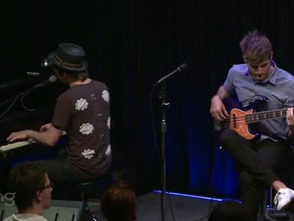 Foster The People - Waste Live in the Bing Lounge