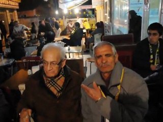 Ünlü Sanatçı Şenses Üzüldü