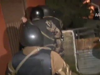 Uyuşturucu satıcılarına sabah baskını