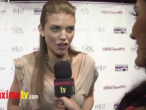 AnnaLynne McCord, Laura Slade Wiggins, Shantel VanSanten, Jasmine V MASQUERADE GALA