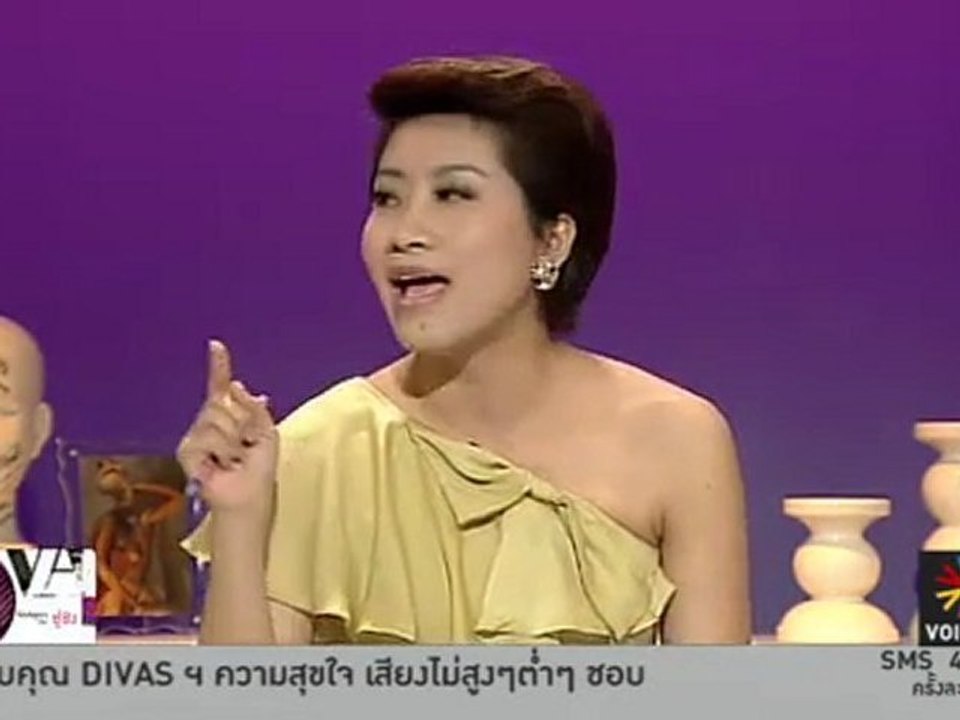 รายการ Divas Cafe  ประจำวันที่  19 มี.ค. 2555