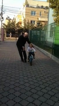 Brune : 1ers tours de roues