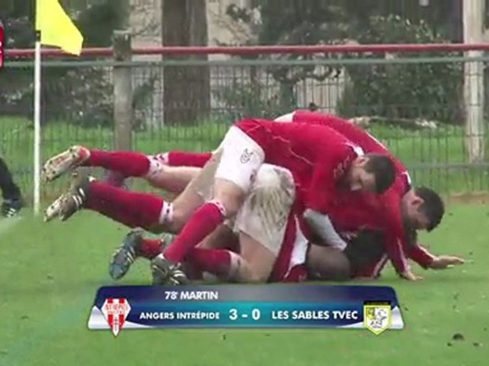 SFR FOOT : ANGERS INTREPIDE 3 - 0 LES SABLES TVEC