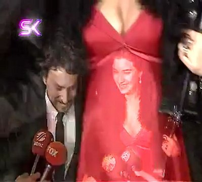 TUBA BÜYÜKÜSTÜN, Elle Award 2-12-2011