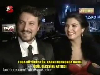 TUBA  BÜYÜKÜSTÜN 4, Elle Award 2-12-2011