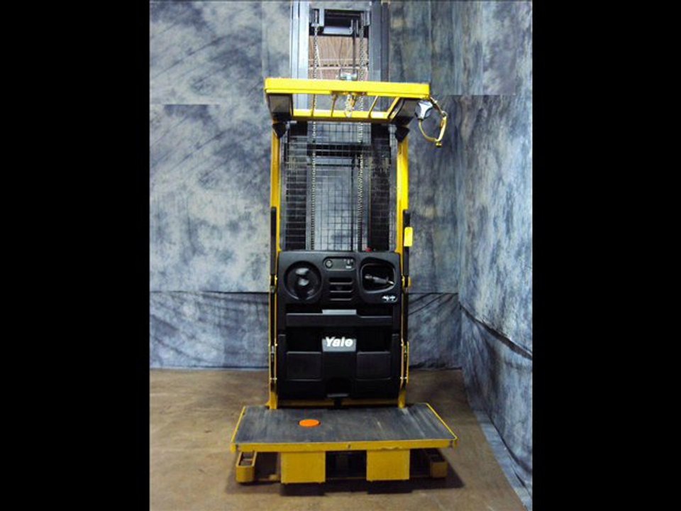 For Sale: 2008 Yale OSO30 3000 Lb Order Picker Selector Reach Forklift