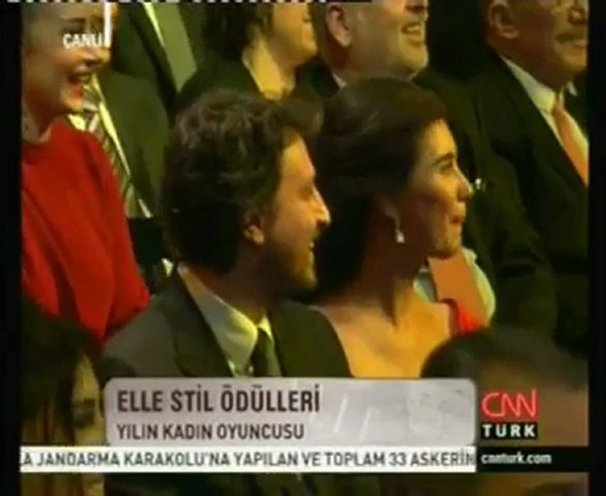 Tuba buyukustun congratulations... elle style awards