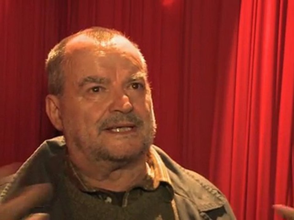 Jean-Claude Drouot, acteur et metteur en scène, soutient François Hollande