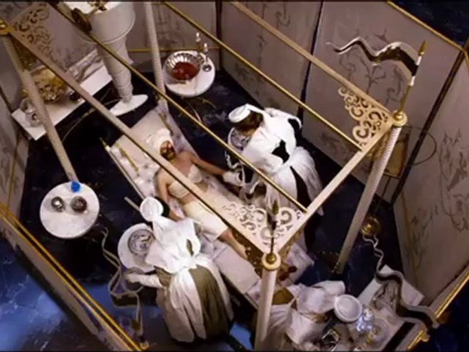 Mirror Mirror - Treatment