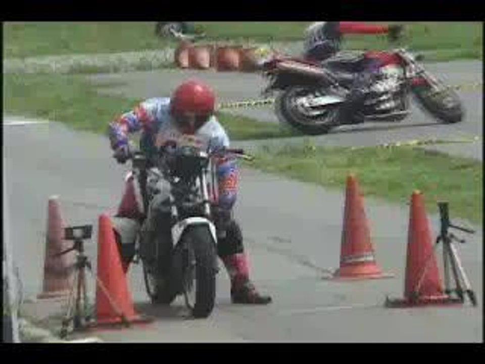 Slalom moto
