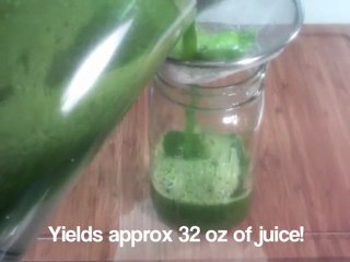 101 Juice Fast Recipes: Super Spinachness Green Juice
