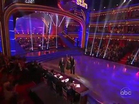 Primera Presentación William Levy (@Willylevy29) y Cheryl Burke en Dancing With The Star (Completa) || Gracias Codebear