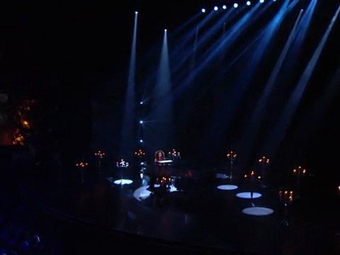 Alicia Keys - Caged Bird (Piano & I: AOL Sessions 1)