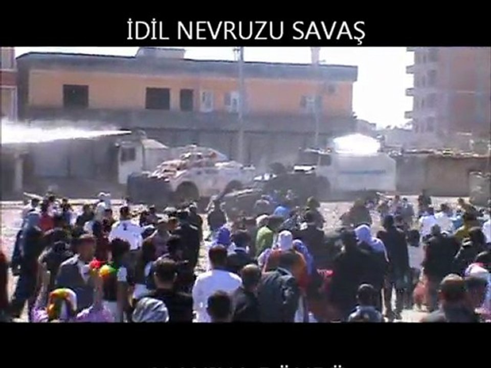İDİL NEVRUZU SAVAŞ ALANINA DÖNDÜ