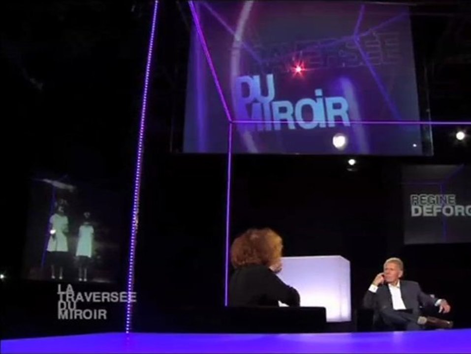 RÉGINE DEFORGES - LA TRAVERSÉE DU MIROIR - 25/03/2012 - France 5