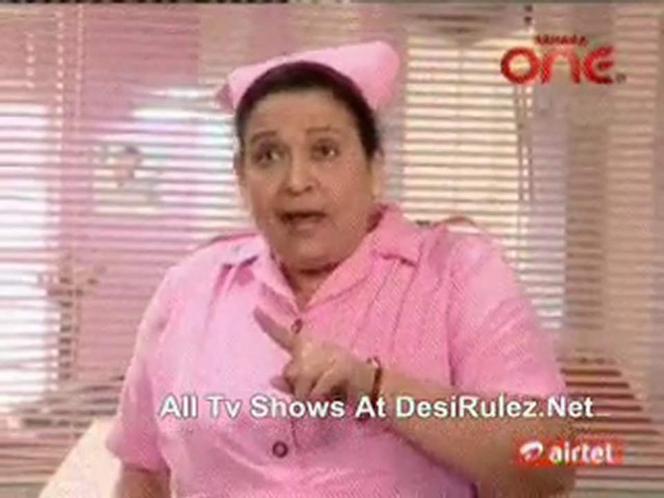 Jhilmil Sitaron Ka Aangan Hoga - 20th March 2012 pt1