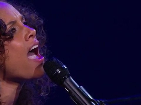 Alicia Keys - Un-Thinkable (I'm Ready) (Piano & I: AOL Sessions 1)